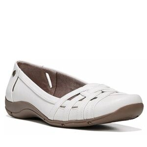 Life Stride White ivory Flats size 8.5W wide women